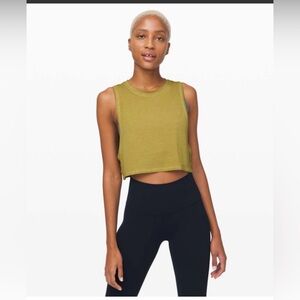 lululemon muscle love crop tank